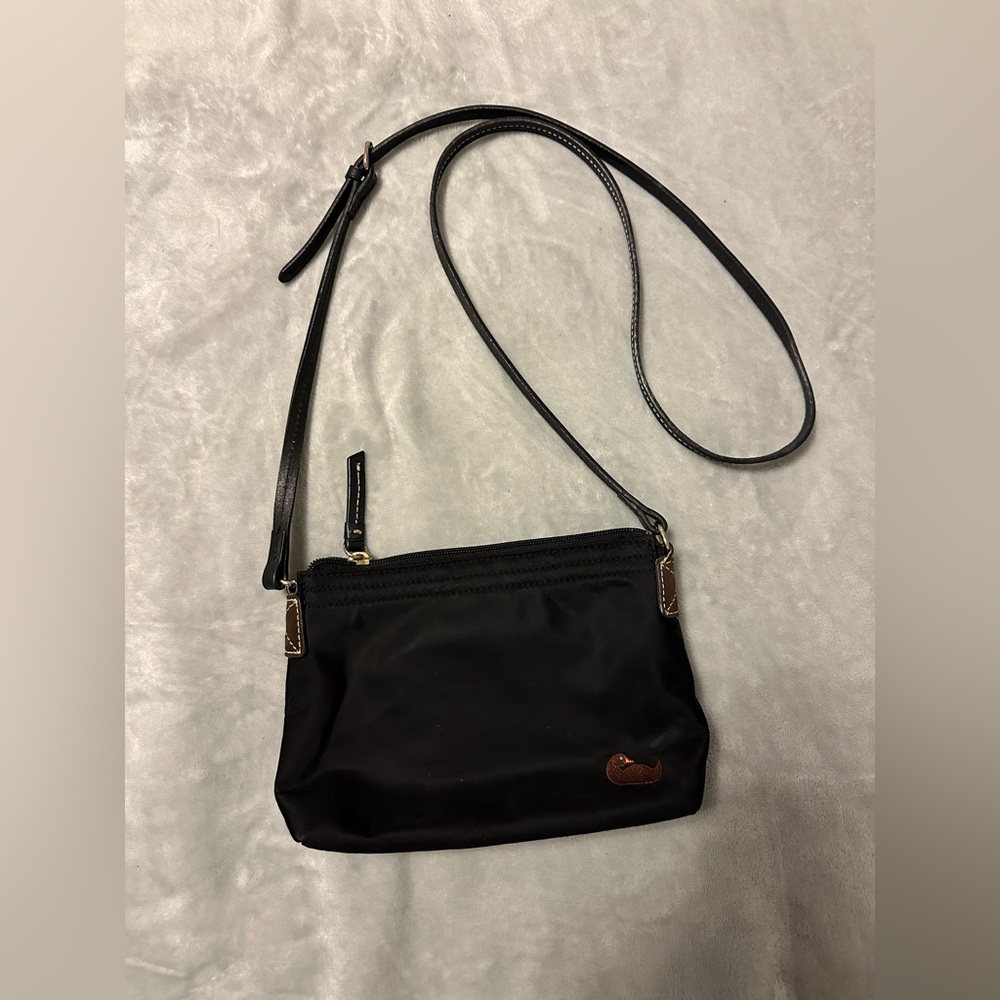 Dooney & bourke crossbody bag
